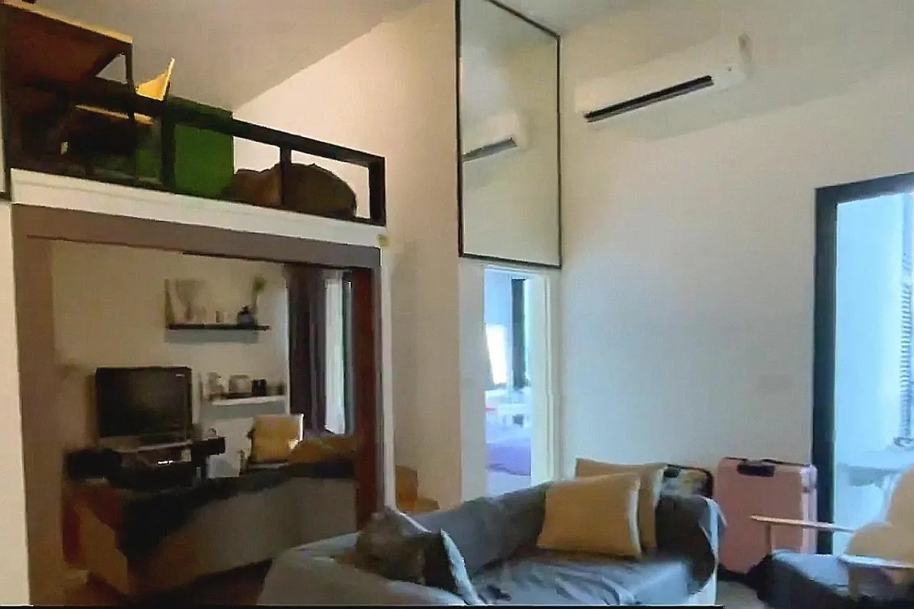 Charming Bedroom - Next To Train Station At Est Bangsar Kuala Lumpur 0*,  Malaysia